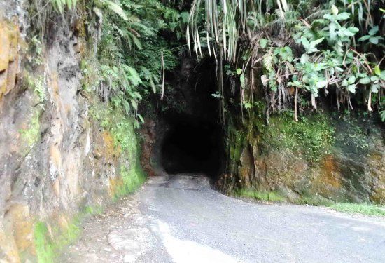 Batu Lubang Tunnels