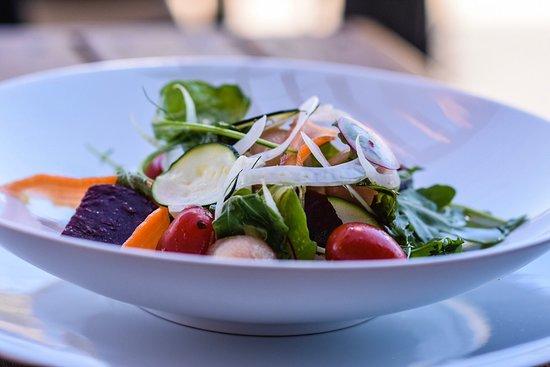 Maslina Bar and Grill