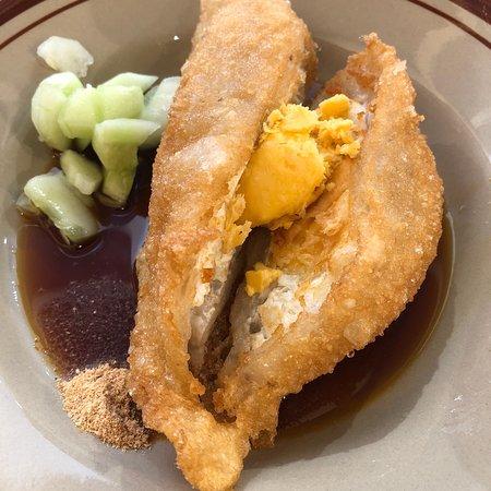 Pempek Nyonya Kamto