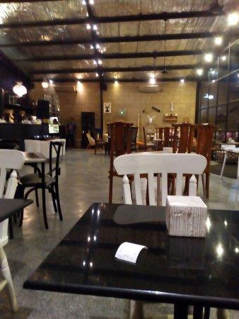 Z Kitchen Coffee & Resto