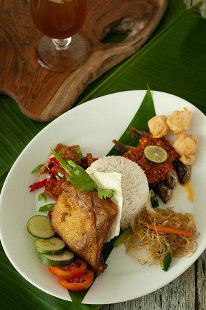 Omah Kebon Cafe