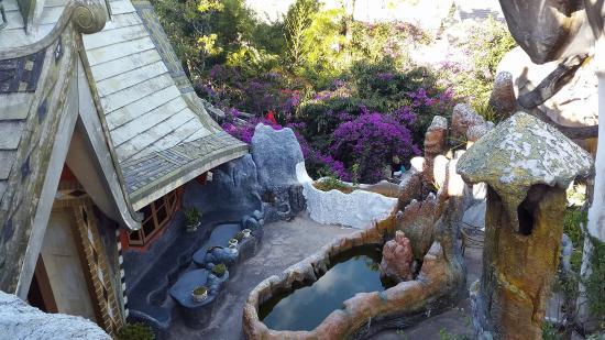 Hằng Nga Guesthouse