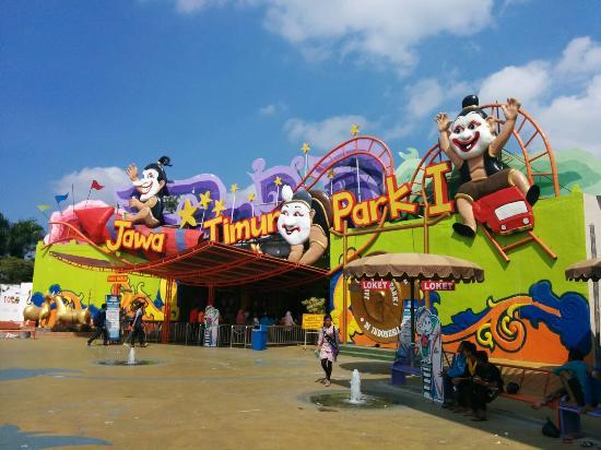 Batu Secret Zoo Jawa Timur Park 2