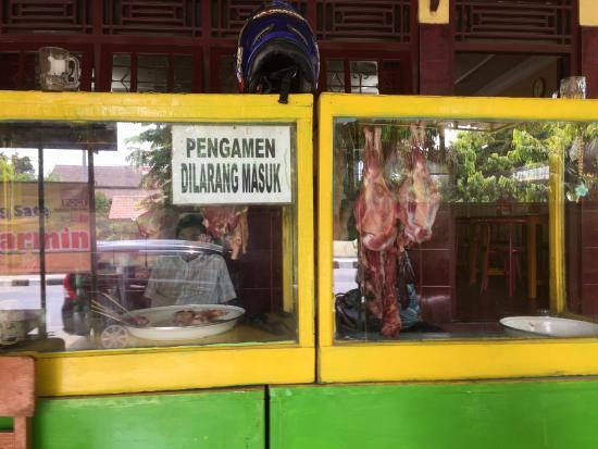 Sate Kambing Muda Bu Parmin